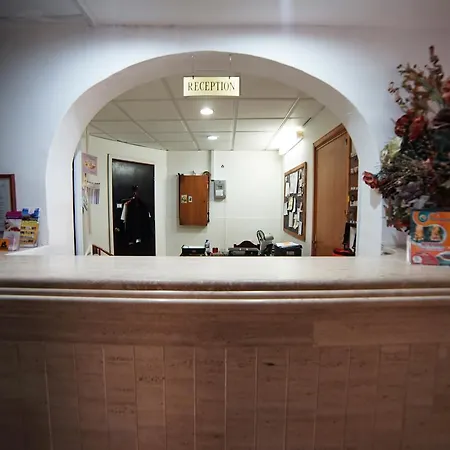 卡多假日酒店 公寓式酒店